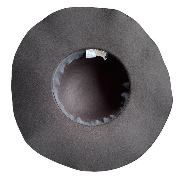 Altar’d State Oversized Black Floppy Hat - Picture 3 of 6